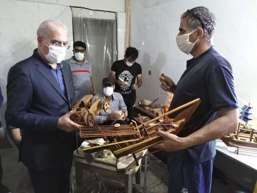 با حضور دکتر حاجیونی کارگاه اشتغال‌زایی مرکز ترک اعتیاد میلادی دوباره در بوشهر افتتاح شد